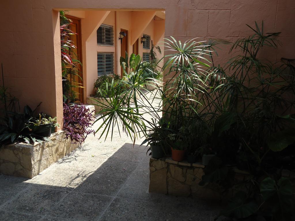Hotel Jaguar Inn Tikal Zimmer foto